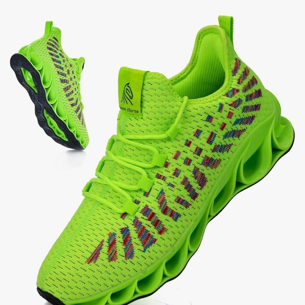 Dream horse steel toes lime green safety shoes. Very comfortable size 6.5.